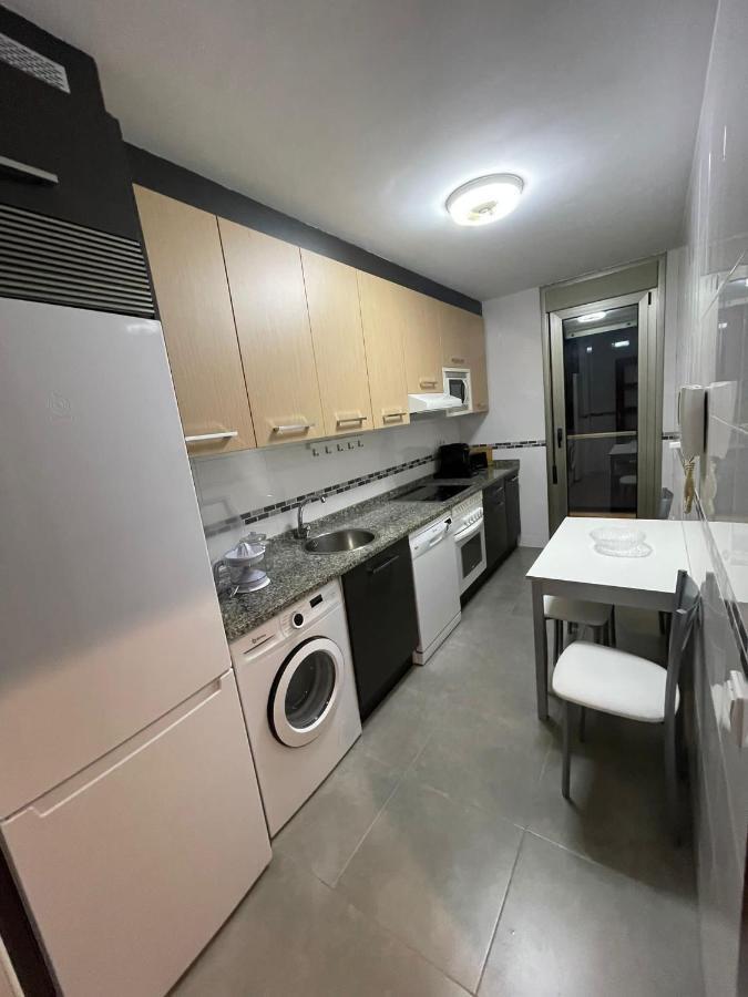 Gijon Lauredal Apartment Bagian luar foto